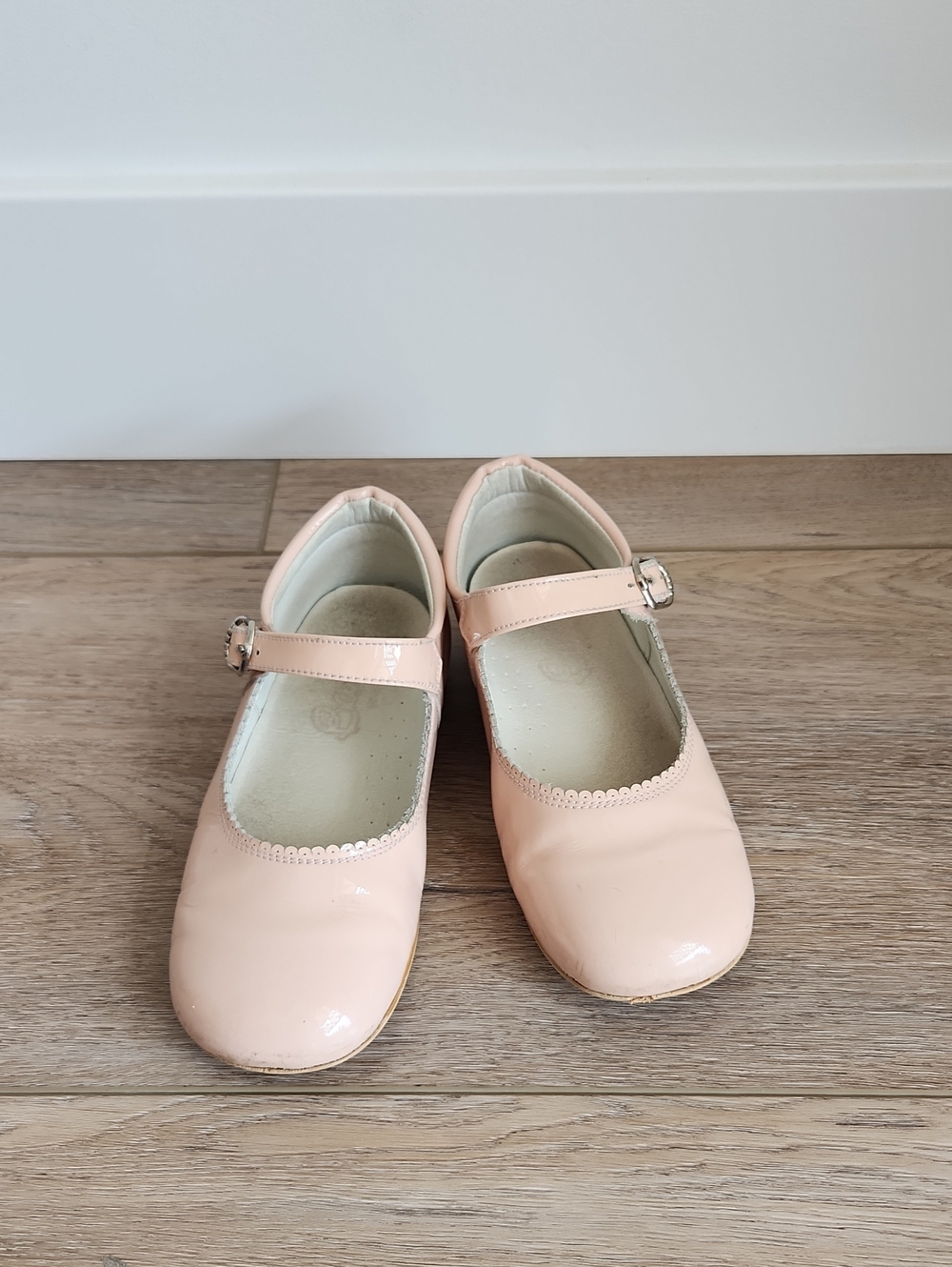 Bambi Girls Pink Patent Mary Jane Shoes Made In Spain Size EU 29/ US 11.5/ 12